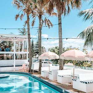 Komune Resort And Beach Club Greenmount Beach Hotel